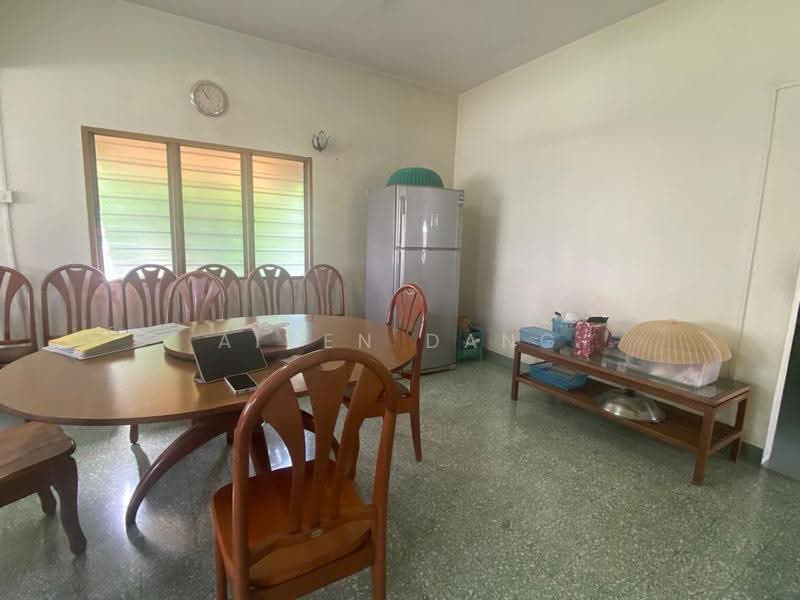 Bungalow House for Sale in Taman Paramount (Petaling Jaya) - Aiden Dang - Dining Room - PropertyGuru.com.my