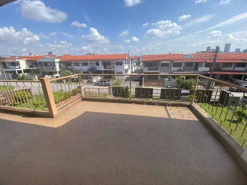 Bungalow House for Sale in Taman Paramount (Petaling Jaya) - Aiden Dang - Balcony - PropertyGuru.com.my