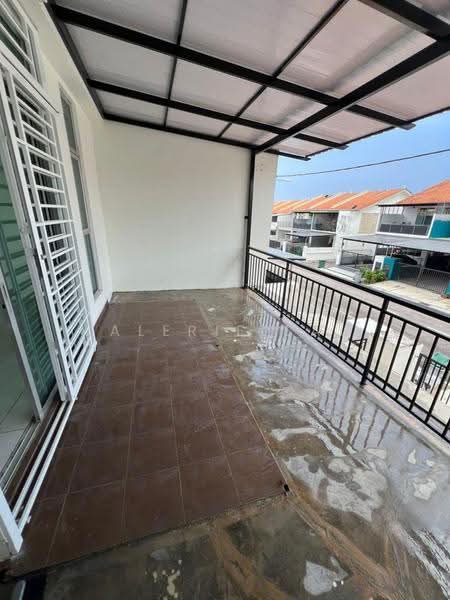 2-storey Terraced House for Sale in Taman Pulai Mutiara (Iskandar Puteri (Nusajaya)) - Valerie Saw - Balcony - PropertyGuru.com.my