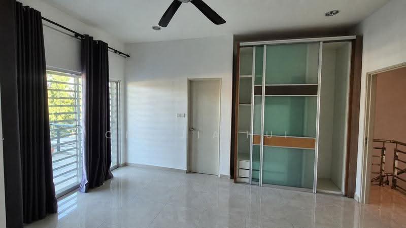 2-storey Terraced House for Sale in Seremban (Negeri Sembilan) - Ong Jia Hui - Bedroom - PropertyGuru.com.my