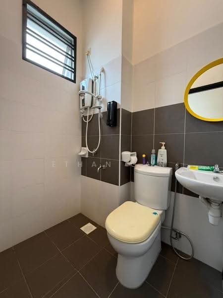 2-storey Terraced House for Sale in Ulu Tiram (Johor) - Ethan Gan - Bathroom - PropertyGuru.com.my