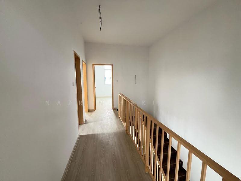Terraced House for Sale in Gombak (Selangor) - Nazrin Hakimin - Corridor - PropertyGuru.com.my