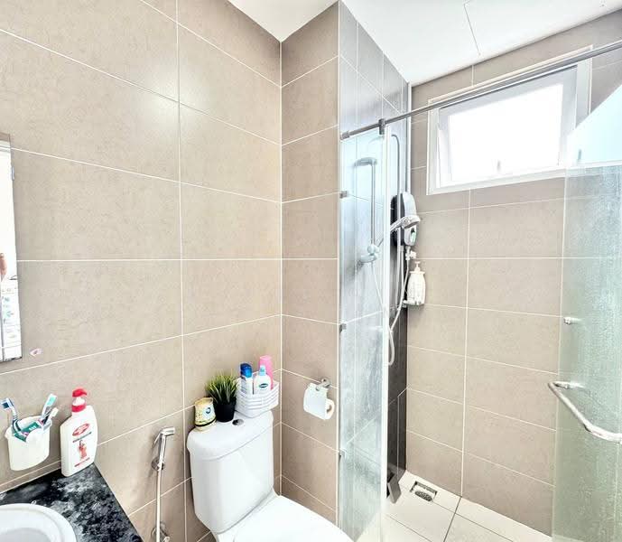 Kondominium untuk Dijual di Ceria Residences, Cyberjaya - Nurul Ain Muharam - Bathroom - PropertyGuru.com.my