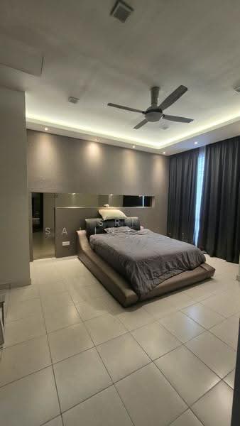 Terraced House for Sale in Bandar Puteri Klang (Klang) - Sri Saliny Gopala Krishnan - Master Bedroom - PropertyGuru.com.my