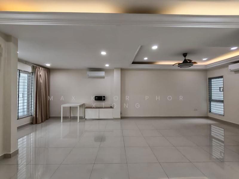 Rumah Teres 2-Tingkat untuk Disewa di Usj 20 (Subang Jaya) - Max Khor Phor xiong - Living Room - PropertyGuru.com.my