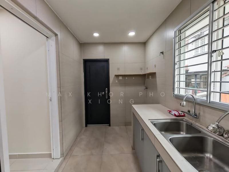 Rumah Teres 2-Tingkat untuk Disewa di Usj 20 (Subang Jaya) - Max Khor Phor xiong - Kitchen - PropertyGuru.com.my