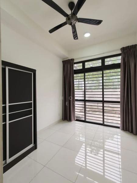 Rumah Teres untuk Dijual di Johor Bahru (Johor) - Nicholas Tey - Bedroom - PropertyGuru.com.my