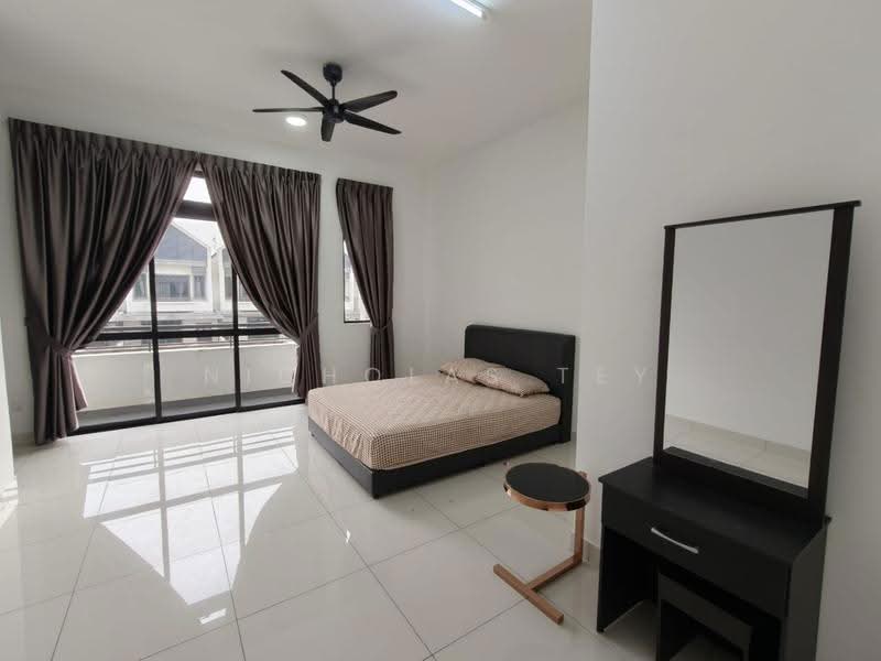 Rumah Teres untuk Dijual di Johor Bahru (Johor) - Nicholas Tey - Bedroom - PropertyGuru.com.my
