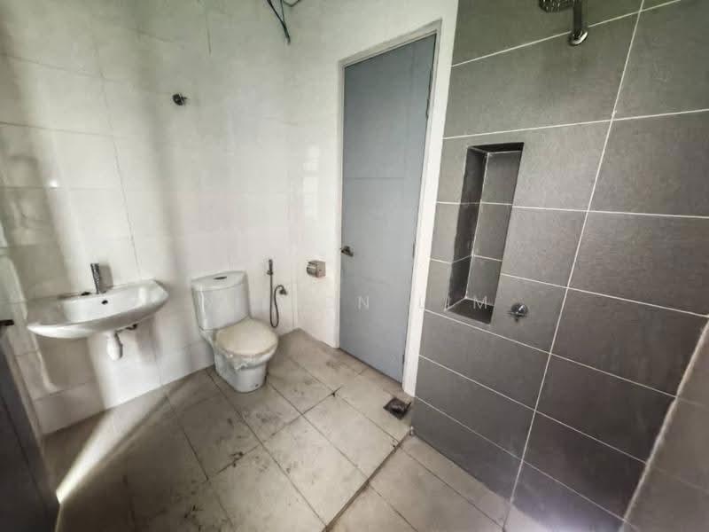 Semi-Detached House for Sale in Bandar Bukit Raja (Klang) - Wilson Lim - PropertyGuru.com.my