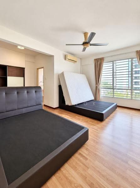 Condominium for Rent at The Waterfront Condominium - KK Kwok - Bedroom - PropertyGuru.com.my