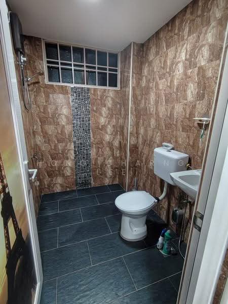 Condominium for Rent at Skudai Villa - Hong Charng Lee - Bathroom - PropertyGuru.com.my