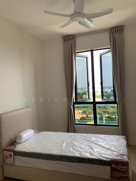 Kediaman Servis untuk Disewa di Vivo Executive Apartment - Eldius Pang - Bedroom - PropertyGuru.com.my