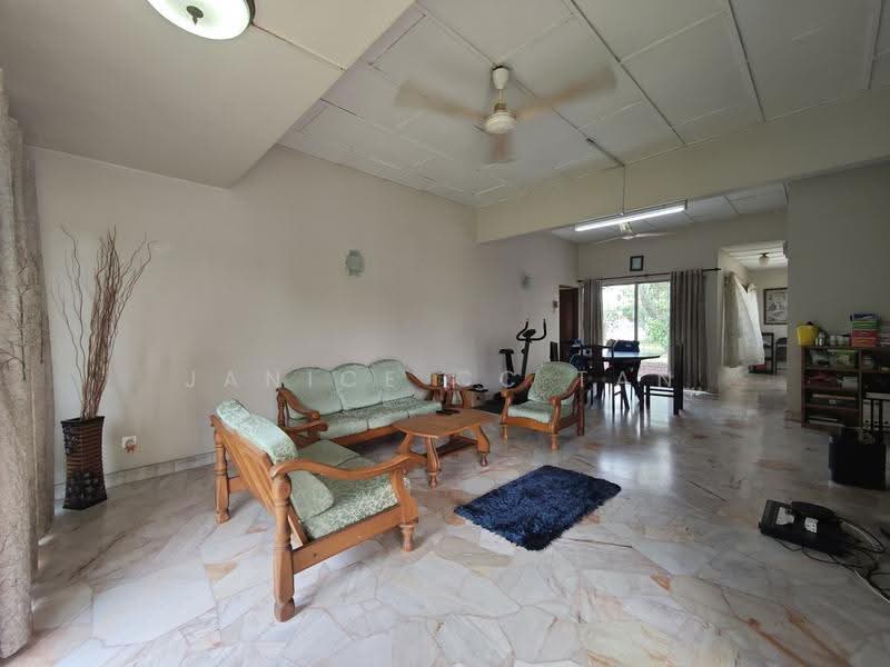 Bungalow House untuk Dijual di Petaling Jaya (Selangor) - Janice CC Tan - Living Room - PropertyGuru.com.my