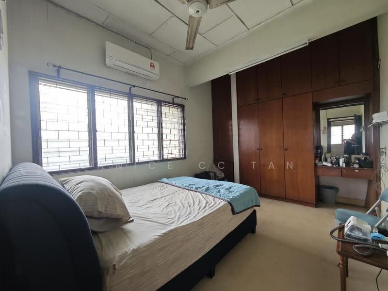 Bungalow House untuk Dijual di Petaling Jaya (Selangor) - Janice CC Tan - Bedroom - PropertyGuru.com.my