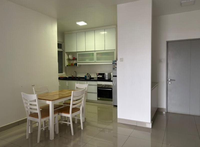 Kondominium untuk Disewa di Dwiputra Residences - Leon Kwan - Kitchen - PropertyGuru.com.my