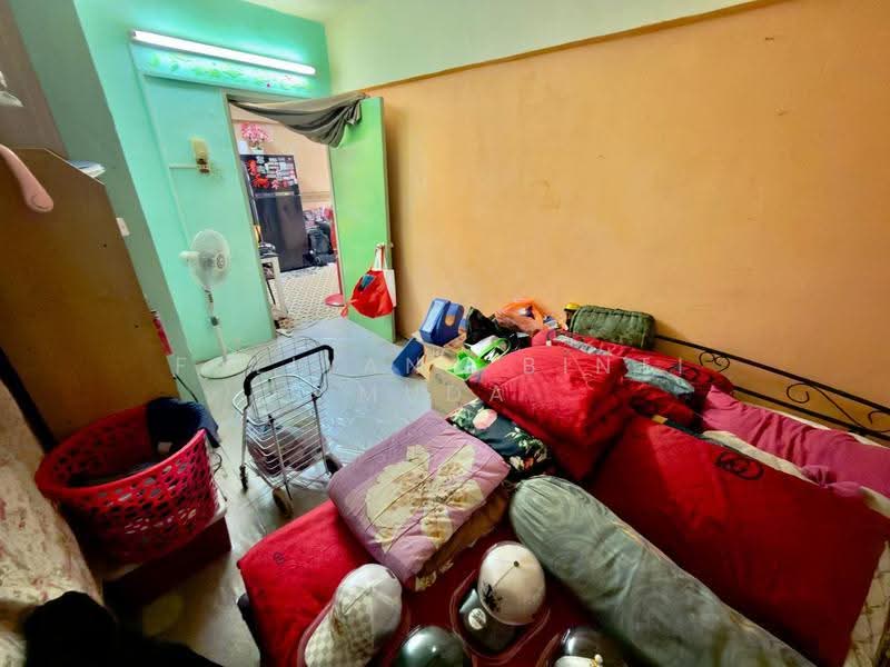 Pangsapuri untuk Dijual di Saujana Ria / Sri Saujana - Faliyana binti Muda - PropertyGuru.com.my