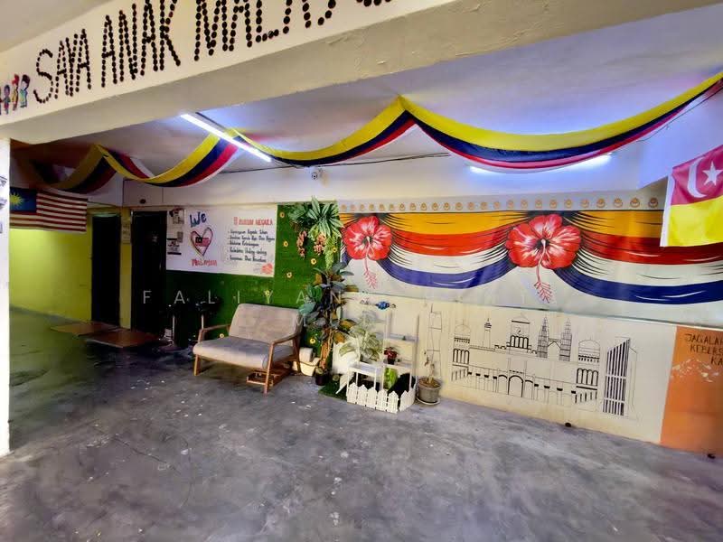 Pangsapuri untuk Dijual di Saujana Ria / Sri Saujana - Faliyana binti Muda - PropertyGuru.com.my