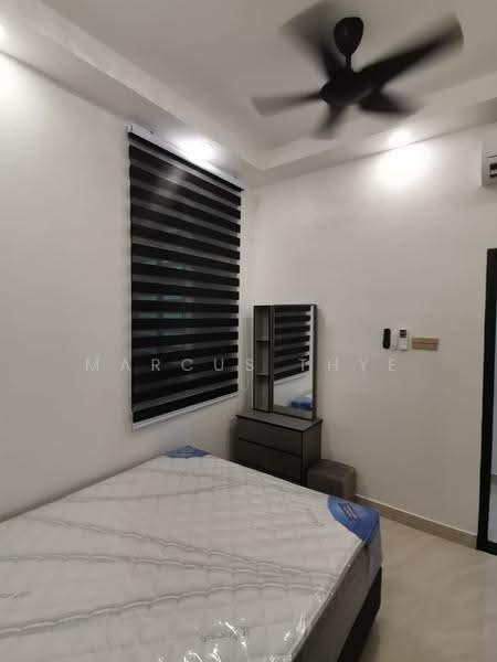 Pangsapuri untuk Dijual di Seri Molek Perdana - Marcus Thye - Bedroom - PropertyGuru.com.my