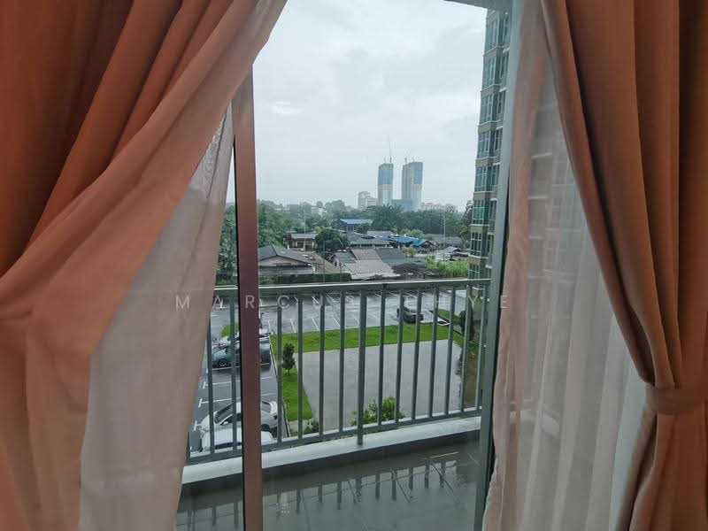 Pangsapuri untuk Dijual di Seri Molek Perdana - Marcus Thye - Balcony - PropertyGuru.com.my
