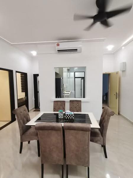 Pangsapuri untuk Dijual di Seri Molek Perdana - Marcus Thye - Dining Room - PropertyGuru.com.my
