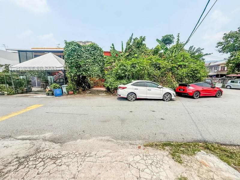 Rumah Teres untuk Dijual di Taman Pandan Indah (Ampang) - Nazrin Hakimin - Exterior - PropertyGuru.com.my
