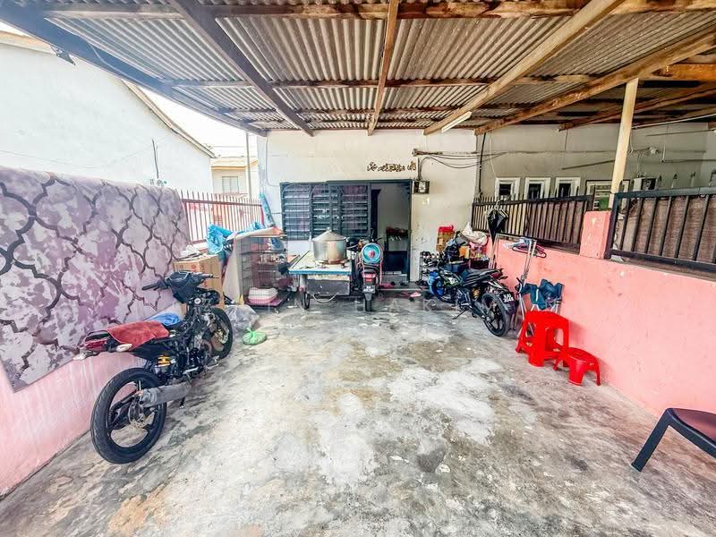 Rumah Teres untuk Dijual di Taman Pandan Indah (Ampang) - Nazrin Hakimin - Exterior - PropertyGuru.com.my
