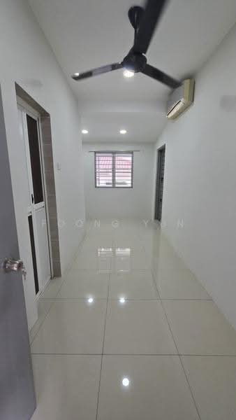 Rumah Teres 2-Tingkat untuk Dijual di Seri Kembangan (Selangor) - Foong Yun - Corridor - PropertyGuru.com.my