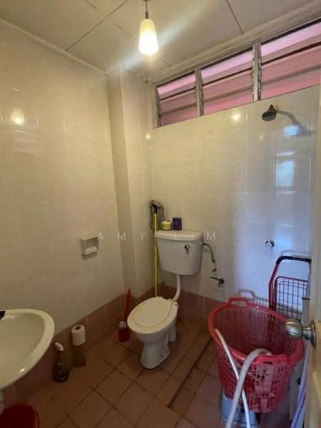 Apartment for Sale at Pangsapuri Delima - Amy Lim - Bathroom - PropertyGuru.com.my