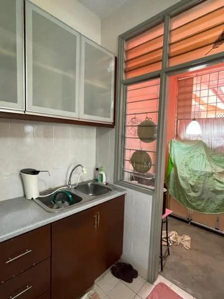 Apartment for Sale at Pangsapuri Delima - Amy Lim - Kitchen - PropertyGuru.com.my