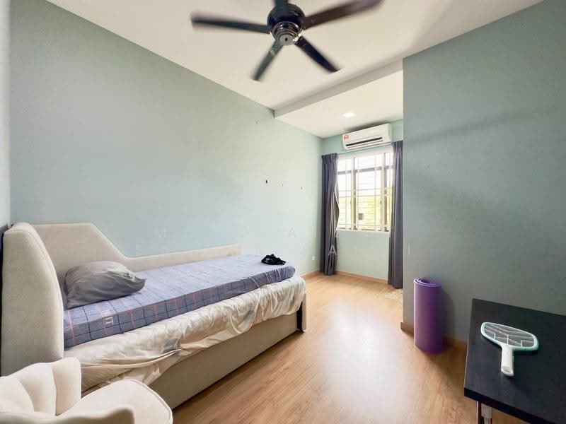 2-storey Terraced House for Sale in Ceria Residence (Cyberjaya) - Mohd Aizat Saiful Bahri - Bedroom - PropertyGuru.com.my
