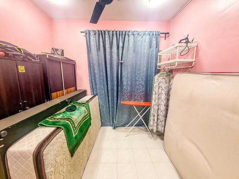 Pangsapuri untuk Dijual di Pangsapuri Angsana - Nazrin Hakimin - Bedroom - PropertyGuru.com.my