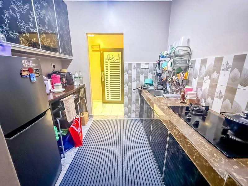 Pangsapuri untuk Dijual di Pangsapuri Angsana - Nazrin Hakimin - Kitchen - PropertyGuru.com.my
