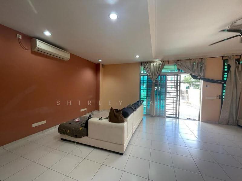 Rumah Teres 2-Tingkat untuk Disewa di Setia Eco Gardens (Gelang Patah) - Shirley Pang - Living Room - PropertyGuru.com.my