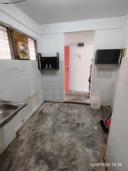 Flat for Sale at Bandar Bukit Tinggi 1 Apartment - Yogesvaran Poovan - Kitchen - PropertyGuru.com.my