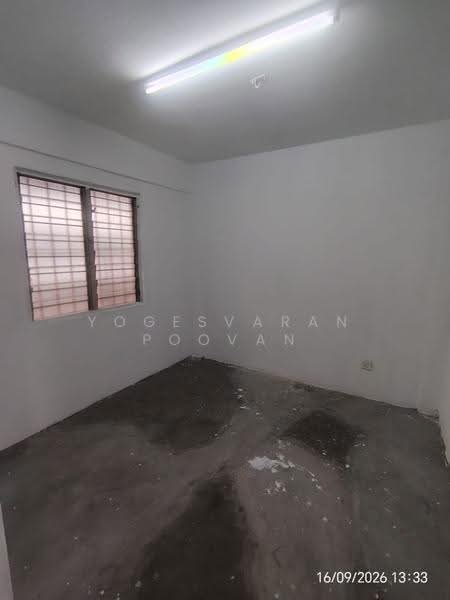 Flat for Sale at Bandar Bukit Tinggi 1 Apartment - Yogesvaran Poovan - Interior - PropertyGuru.com.my