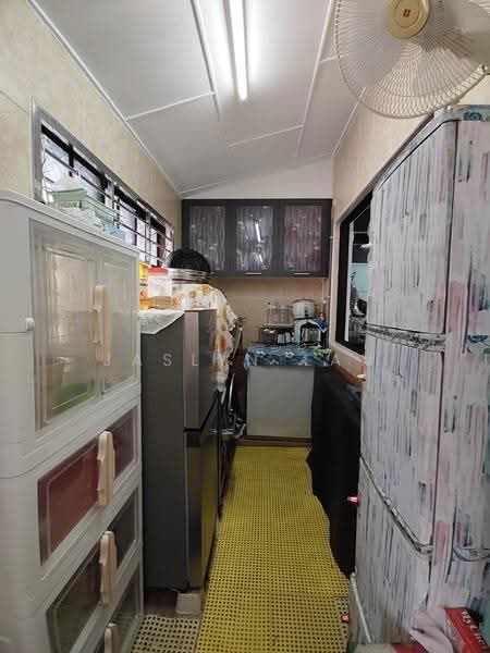 Rumah Teres 1.5-Tingkat untuk Dijual di Taman Pelangi Indah (Ulu Tiram) - Jaslyn Tan - Kitchen - PropertyGuru.com.my