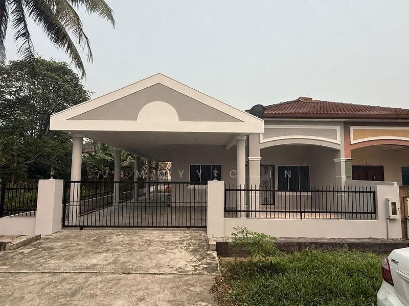 Semi-Detached House for Sale in Kuching (Sarawak) - Jimmyy Chin - Exterior - PropertyGuru.com.my