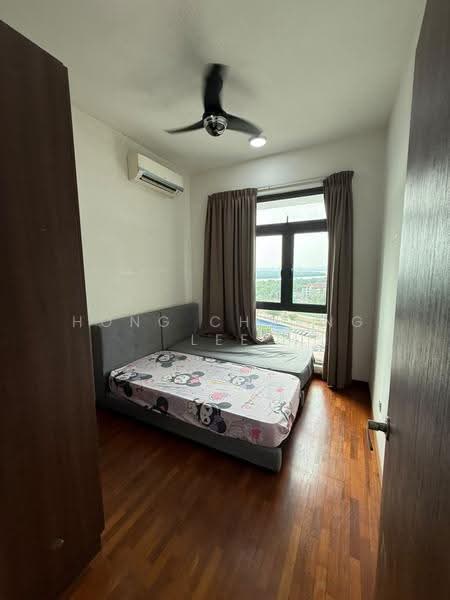 Service Residence for Rent at Crescent Bay Suites (Teluk Bayu) - Hong Charng Lee - Bedroom - PropertyGuru.com.my
