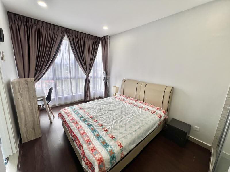 Kondominium untuk Disewa di Upper East @ Tiger Lane - Gil Chin - Bedroom - PropertyGuru.com.my