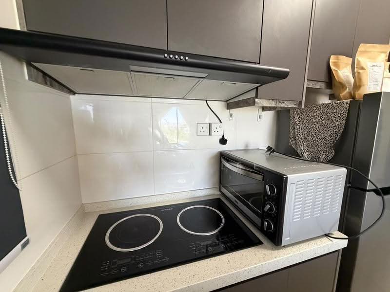Condominium for Rent at The Parque Residences - Fiona Lee - Kitchen - PropertyGuru.com.my