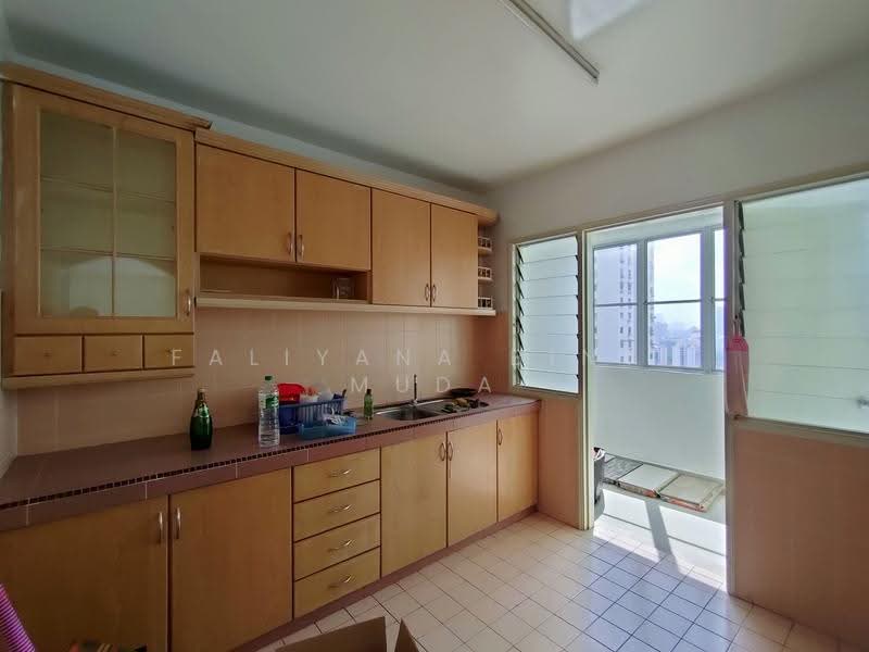 Condominium for Sale at Pantai Hillpark 5 - Faliyana binti Muda - PropertyGuru.com.my