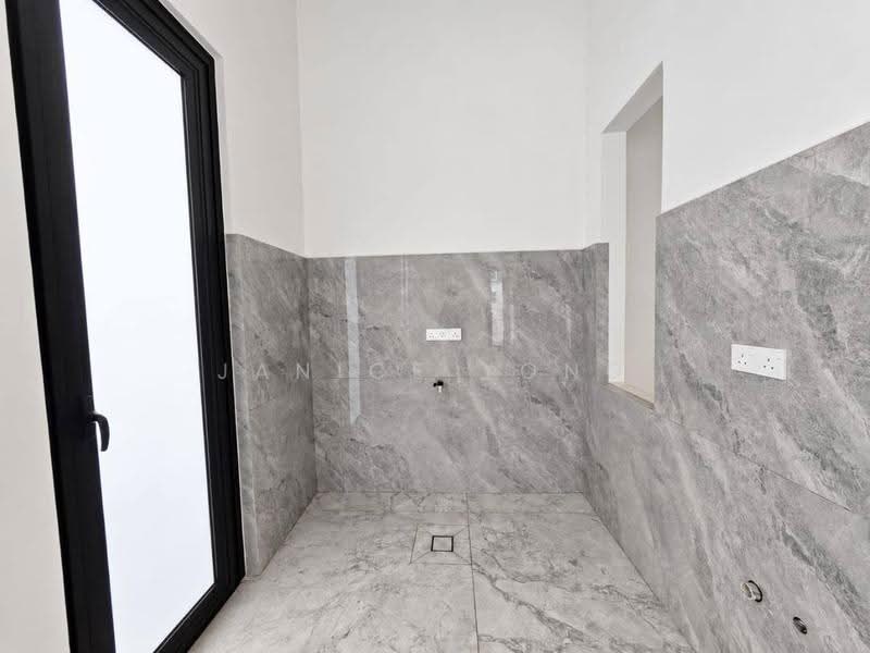 Bungalow House untuk Dijual di Taman Ponderosa (Johor Bahru) - Janice Yong - Interior - PropertyGuru.com.my