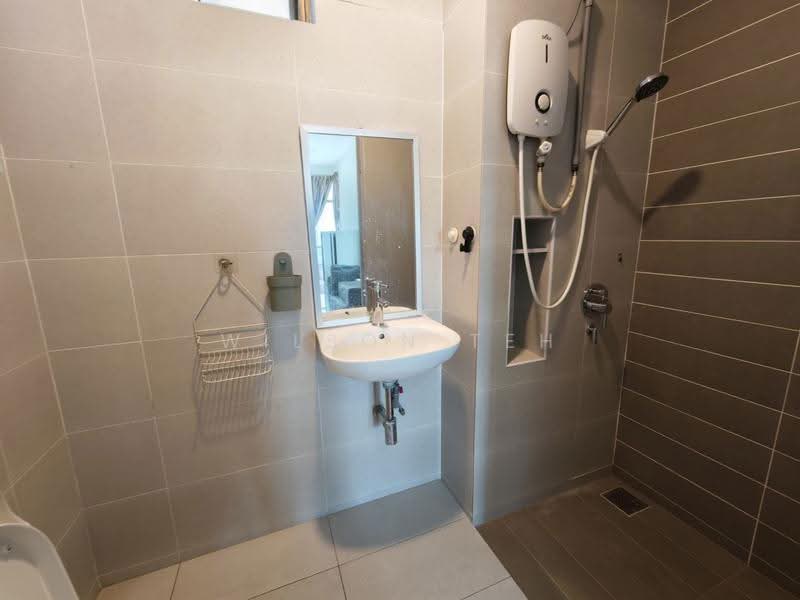 Kondominium untuk Dijual di PARC Regency (Residensi Masai) - Wilson Teh - Bathroom - PropertyGuru.com.my