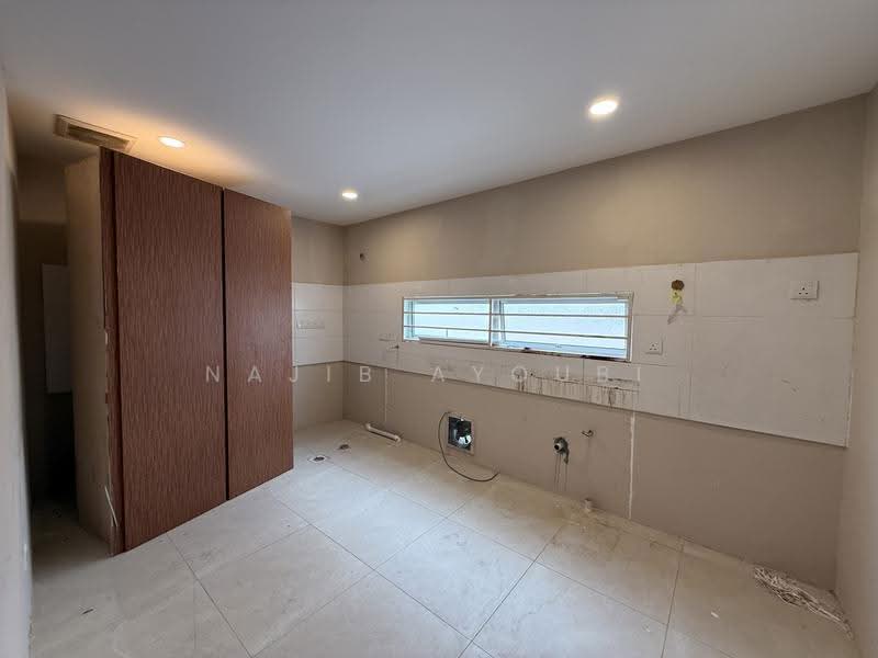 Banglo Komersial untuk Disewa di Bangsar (Kuala Lumpur) - Najib Ayoubi - Kitchen - PropertyGuru.com.my