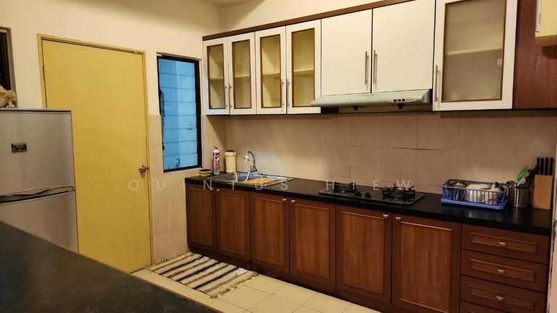 Kondominium untuk Dijual di Hartamas Regency 1 - Quintus Hiew - Kitchen - PropertyGuru.com.my