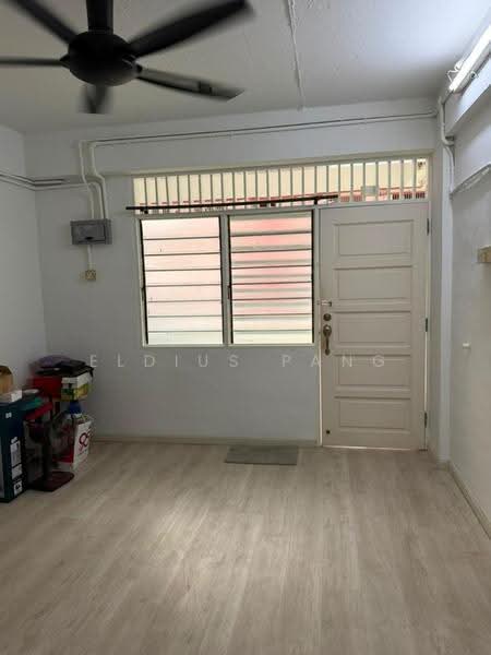 Flat for Sale at Taman Free School - Eldius Pang - Entrance - PropertyGuru.com.my