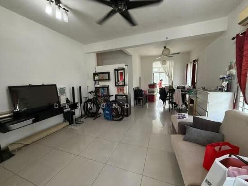 Townhouse for Sale in Bandar Bukit Puchong 2 (Puchong) - Desmond Tang - Living Room - PropertyGuru.com.my