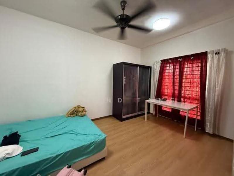 Townhouse for Sale in Bandar Bukit Puchong 2 (Puchong) - Desmond Tang - Bedroom - PropertyGuru.com.my