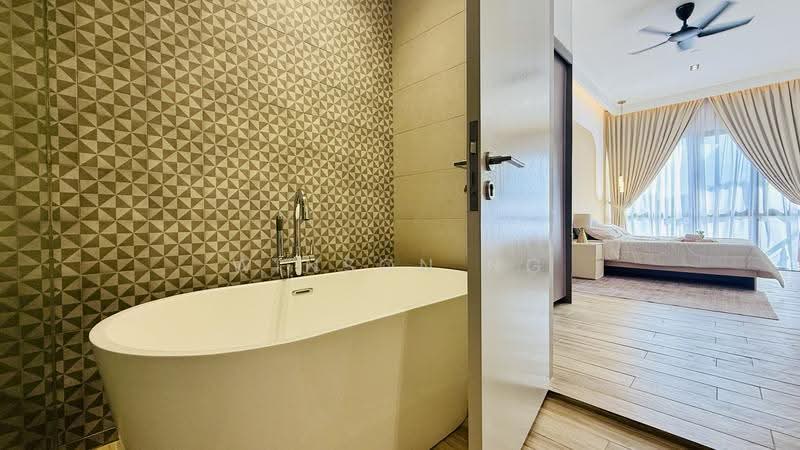 Service Residence for Sale at Hampton Height Damansara - Winson Ng - Bathroom - PropertyGuru.com.my