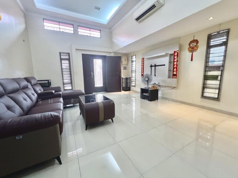Rumah Teres 1-Tingkat untuk Dijual di Bandar Bukit Raja (Klang) - Shafiq Amerudin - Living Room - PropertyGuru.com.my